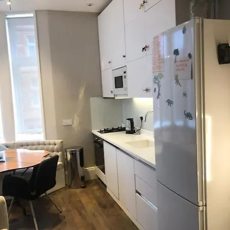 Elegant 2-Bedroom Flat Next To British Museum London Exterior photo