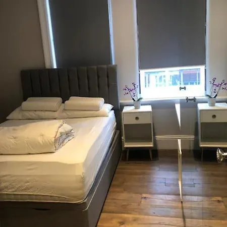 Elegant 2-Bedroom Flat Next To British Museum London Exterior photo