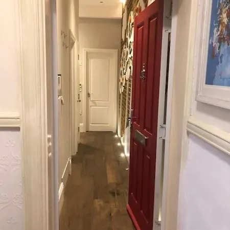 Elegant 2-Bedroom Flat Next To British Museum London Exterior photo